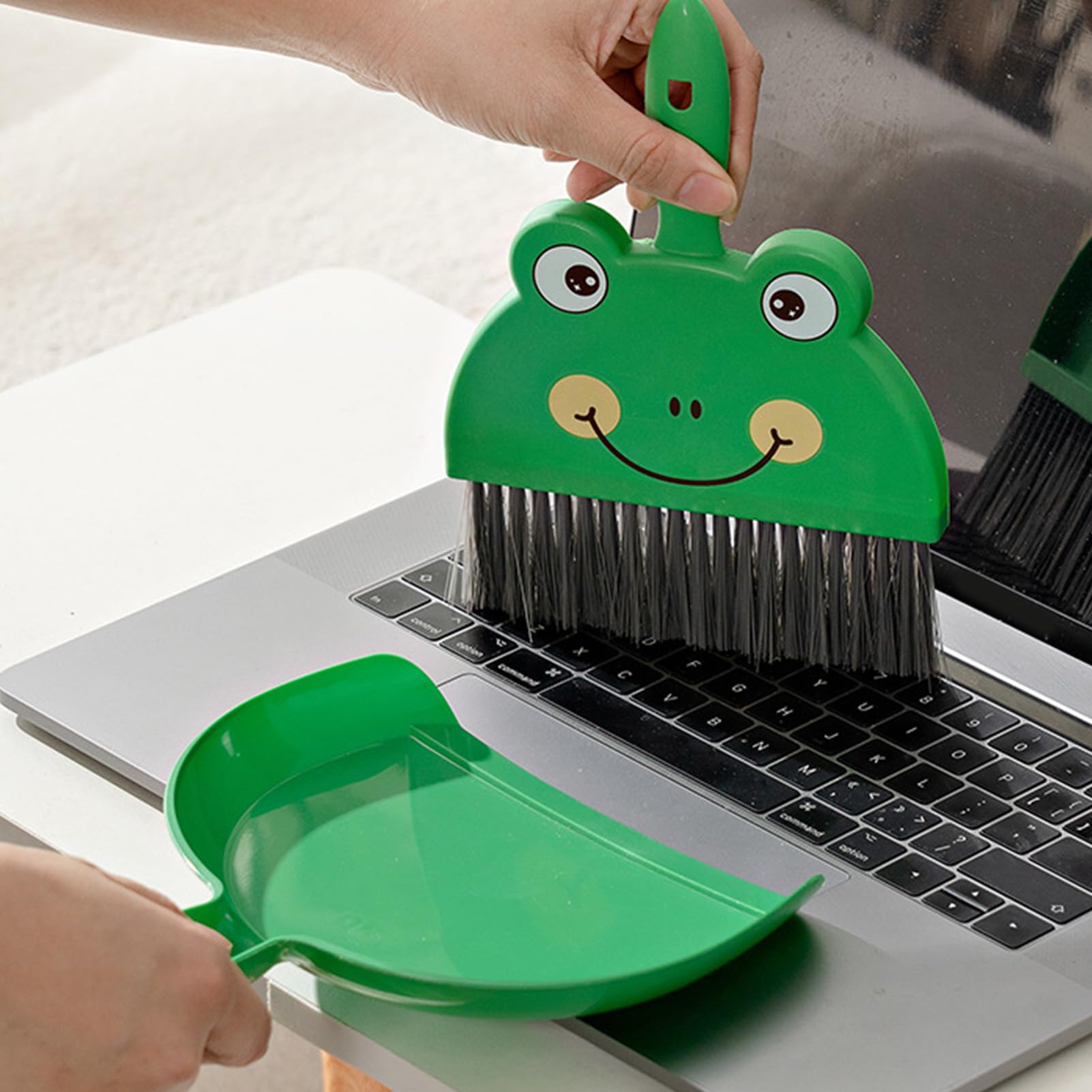 Ensemble pelle et balayette à poussière, mini balai de nettoyage portable avec pelle à poussière pour bureau (grenouille) - 8
