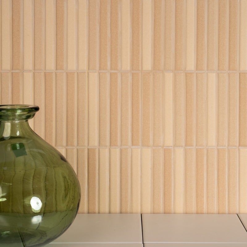 Matowa porcelanowa okładzina z efektem reliefu, beżowa Roku Beige 11,5x23 cm
