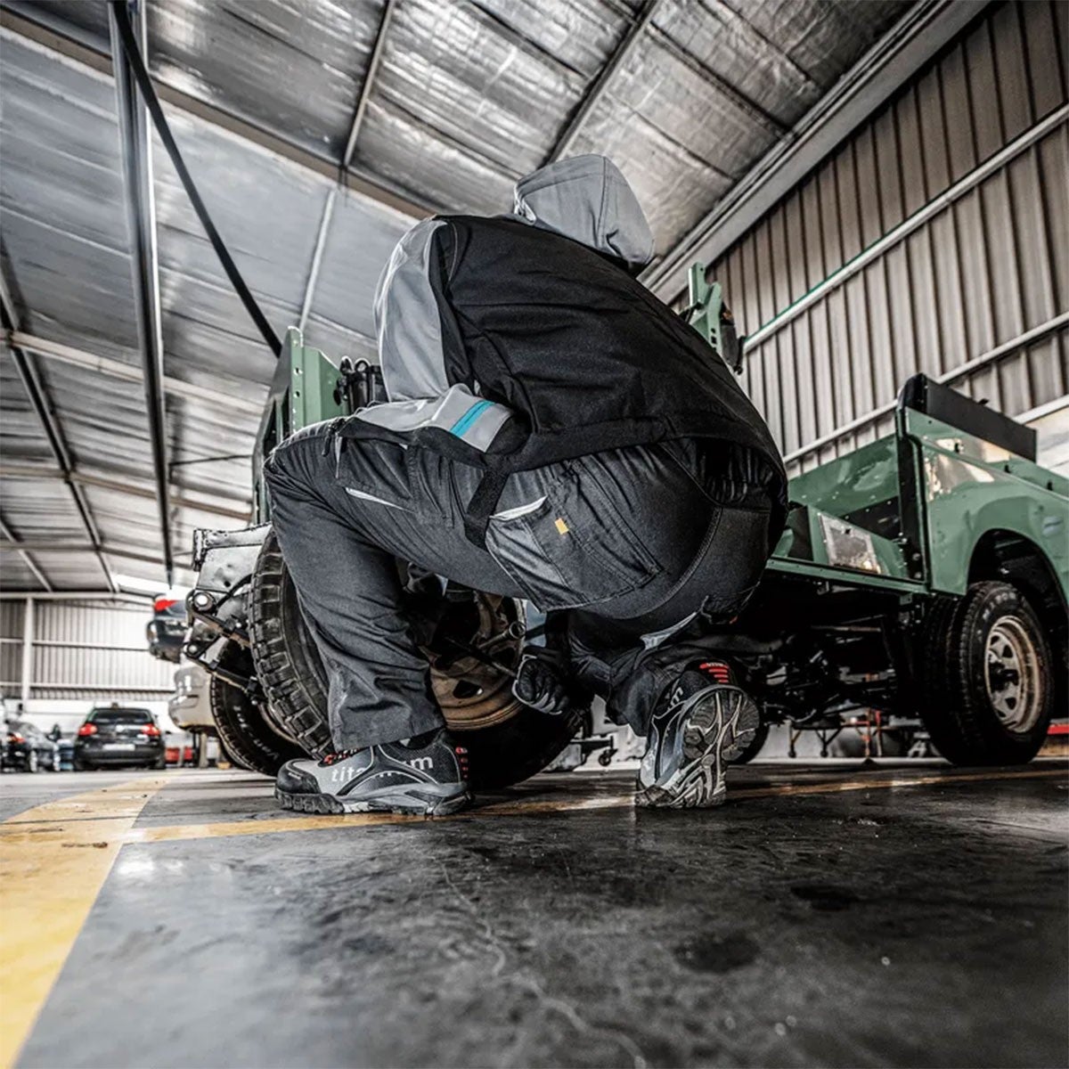 Chaussures de sécurité basse Taille 39 Titanium S1P Anti glissement VITO - 6