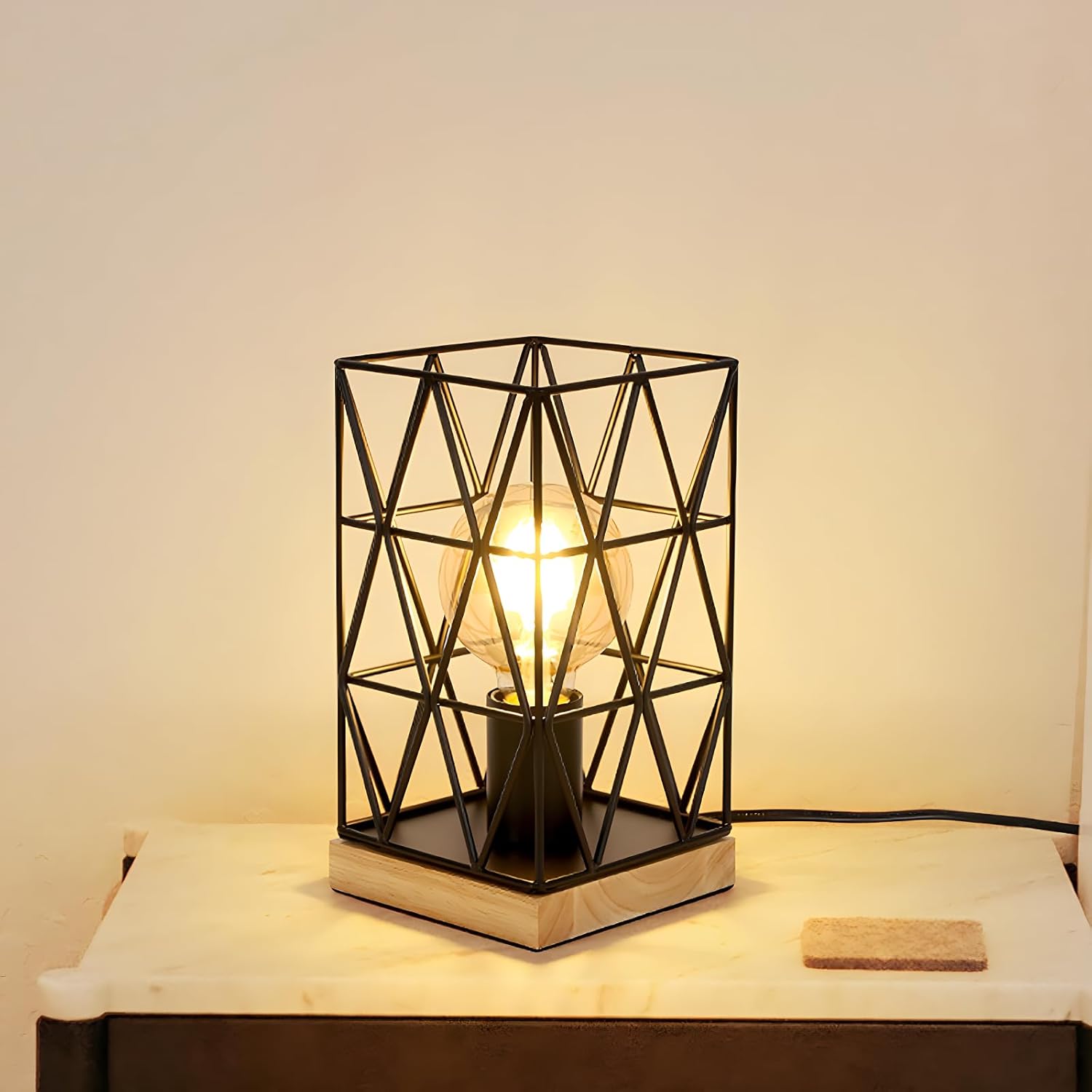 GOECO Lampa Stołowa Vintage w Kolorze Czarnym Lampa Biurkowa Drewno i Metal Minimalistyczna z Wtyczką i Włącznikiem Idealna Kawiarni Baru Bez Żarówki