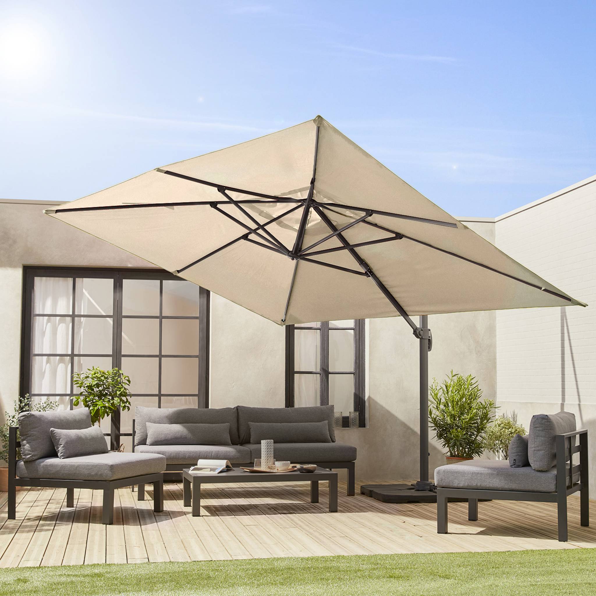 Parasol déporté rectangulaire 3x4m - Wimereux- Beige - Parasol excentré inclinable et rotatif à 360°. - 3