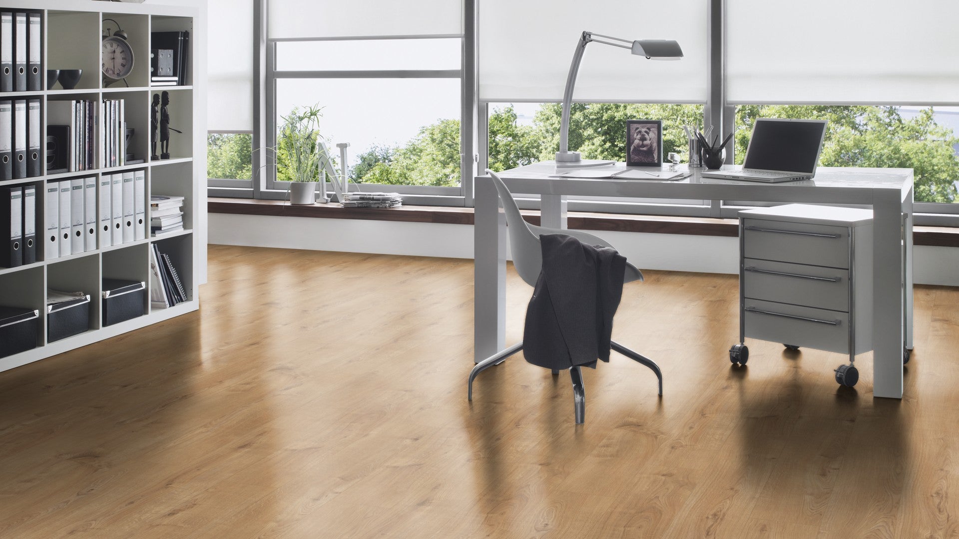 Sol stratifié effet parquet – 8 mm – boîte de 9 lames - 2,26 m2 – EH VILLA 5985 PURE+ CHENE SHERWOOD - 2