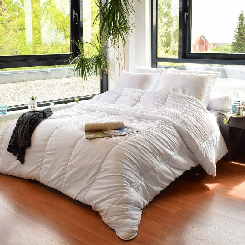 Couette légère anti transpirante 200 gr/m² 140 x 200 cm pour lit 1 place 90 x 190 cm - 4