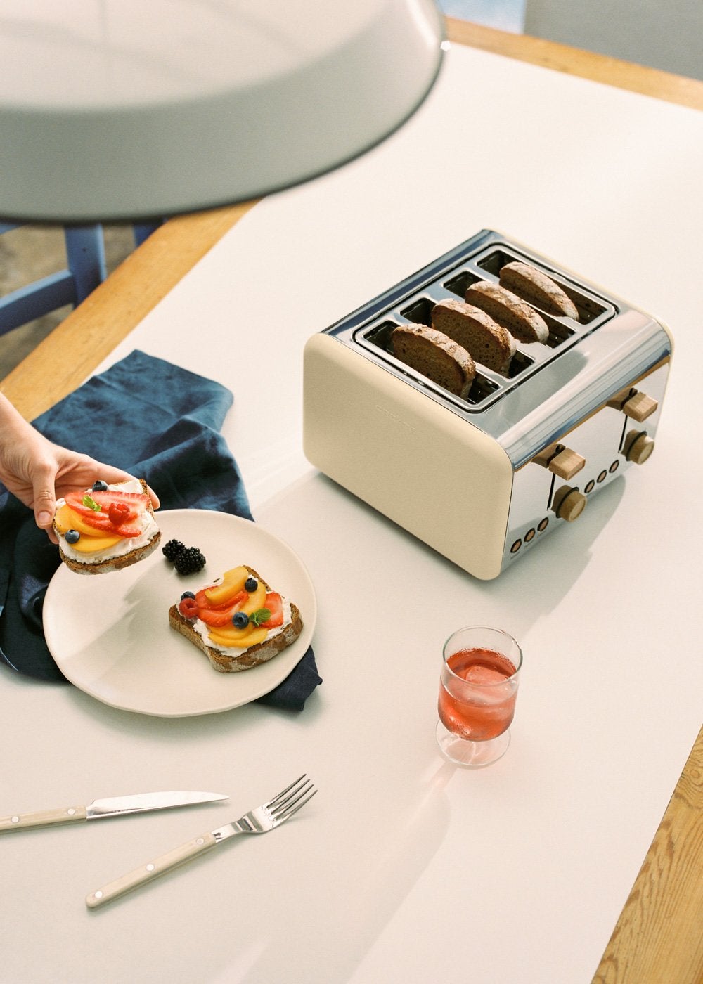 CREATE - TOAST RETRO - Toster do dużych kromek pieczywa - Sable