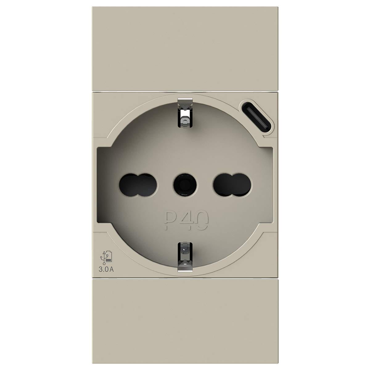 4box Usb 4Box P40 bypass et prise schuko avec USB 3.0A Bticino Living Now 4B.KM ...