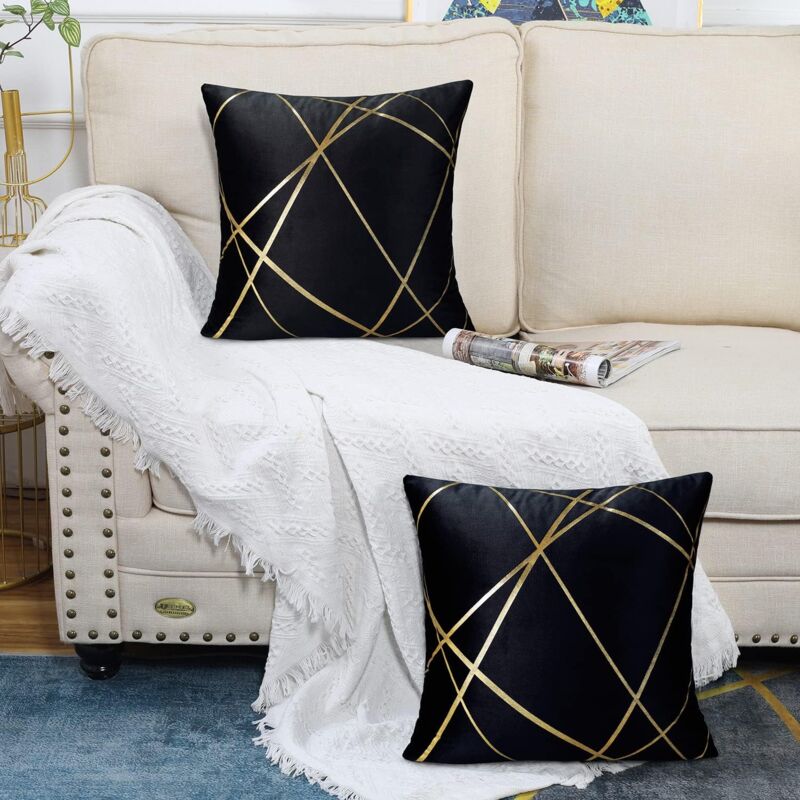 Lot de 2 housses de coussin 45 x 45 cm Coussins décoratifs en velours noir avec coussins géométriques en fil doré - 2