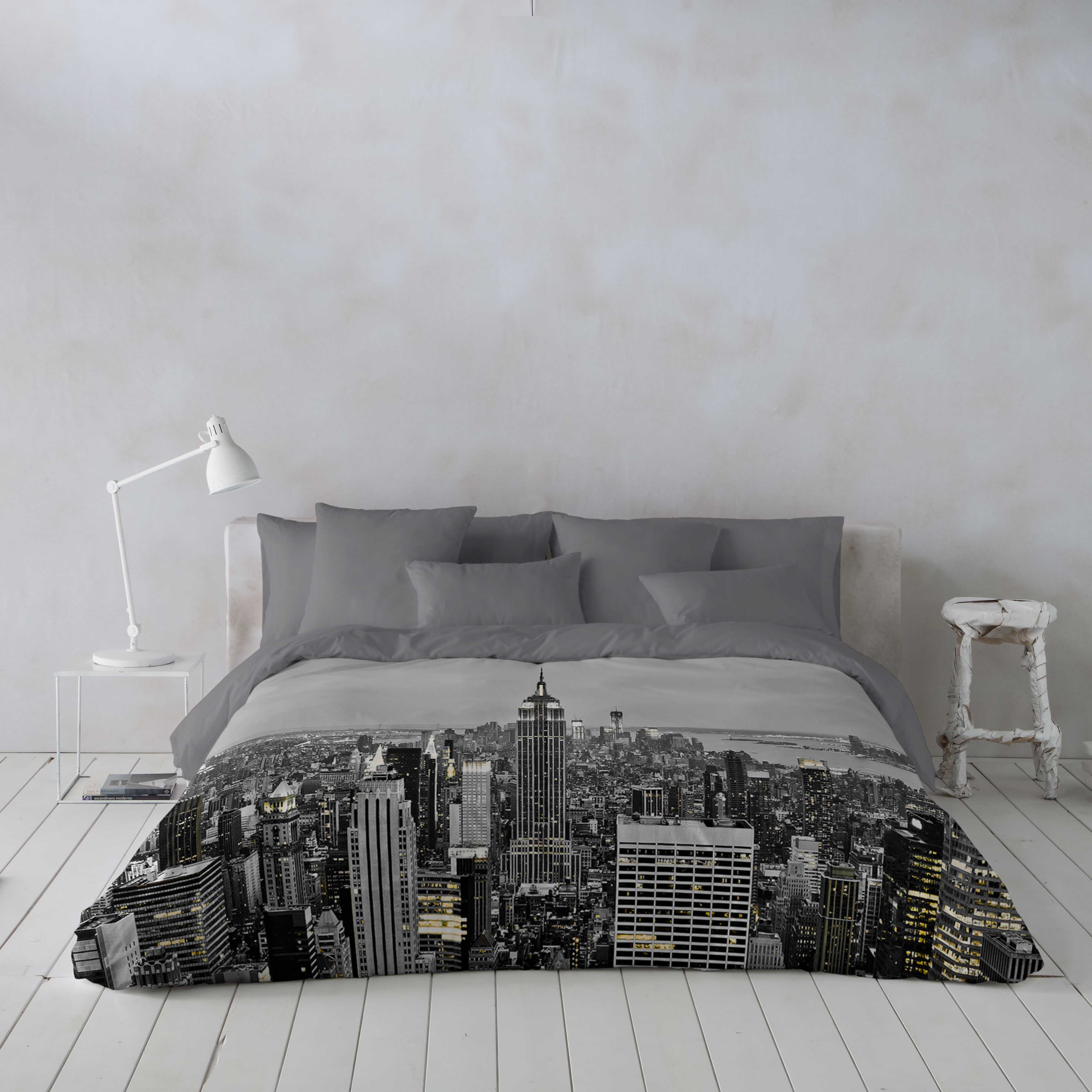 ICEHOME - Housse de couette imprimée 3 pièces Lit 150 - Microfibre polyester - 2 Taies d'oreiller incluses - Fabriqué en Espagne - WALL STREET - 2