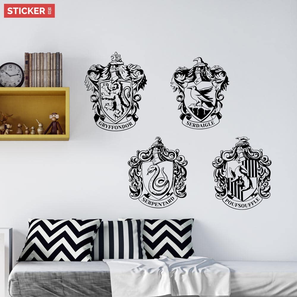 Sticker Mural Harry Potter – Autocollant Écusson Poudlard Wizarding World – 60 Cm X 50 Cm – Décoration Officielle