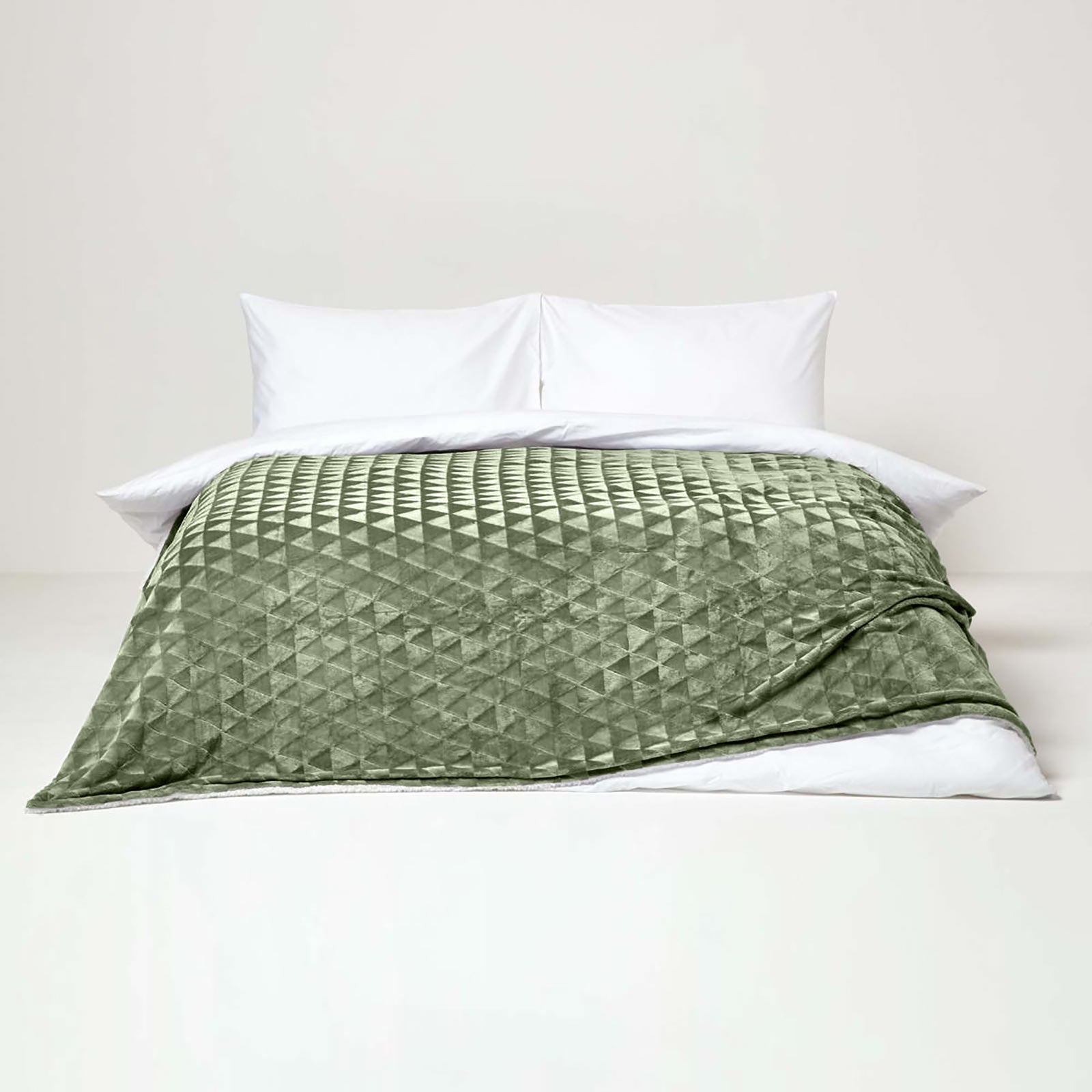 Homescapes Plaid polaire Vert sauge et revers sherpa, 200 x 230 cm - 3