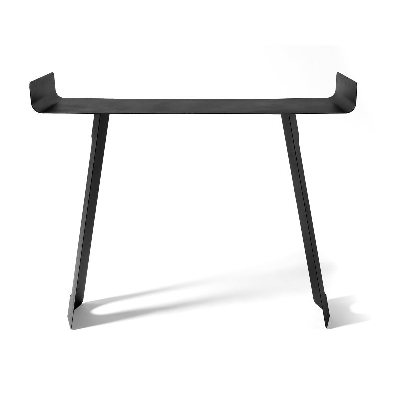 Konsola Tibet 110x35x85 cm z czarnego żelaza, perforowana i zakrzywiona forma, minimalistyczny nowoczesny design do przedpokoju, made in Italy