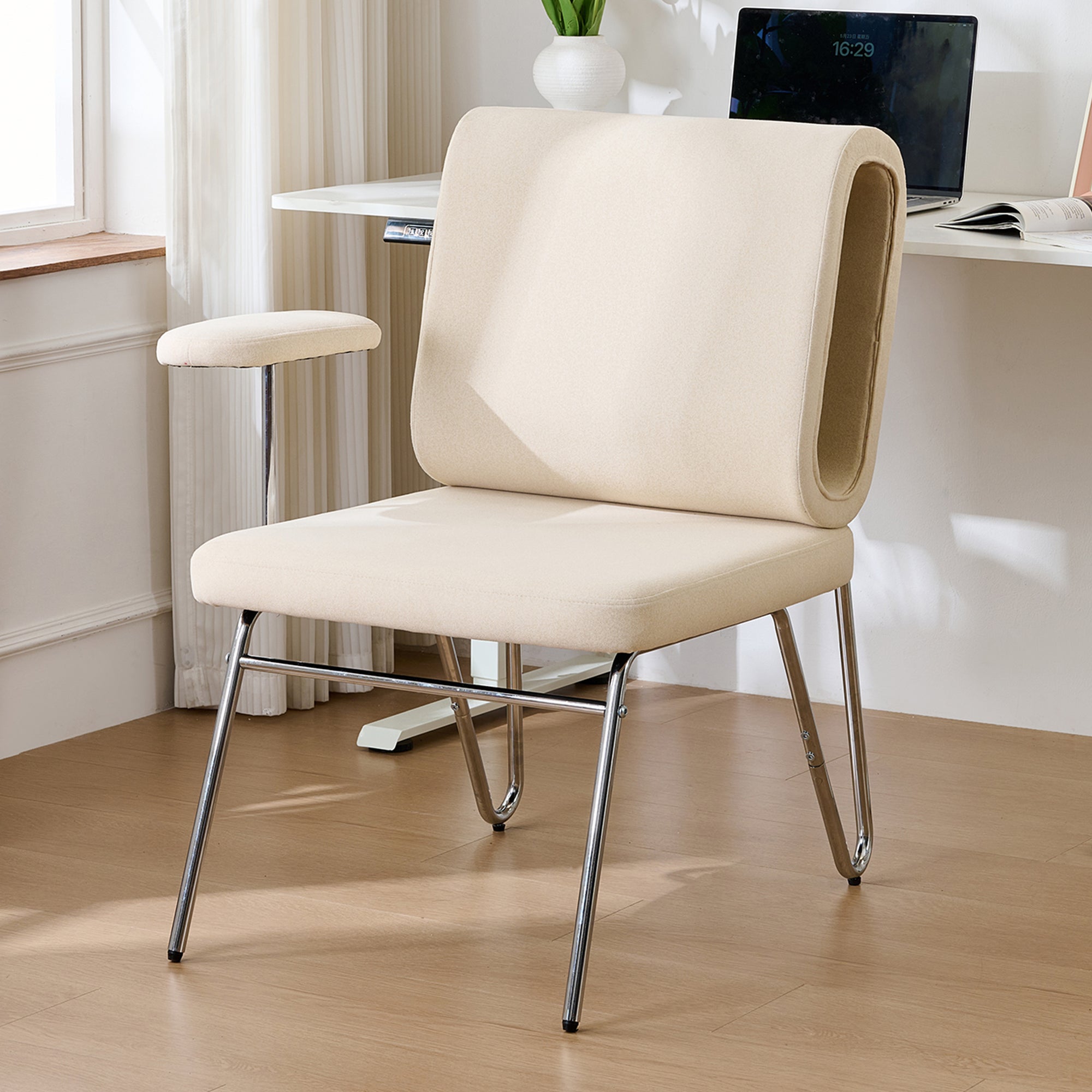 Chaise de bureau rembourré avec accoudoirs - 77 x 70 x 89 cm - Bois + Acier + Tissu anti-griffures - Panier pour chat - Beige - 6