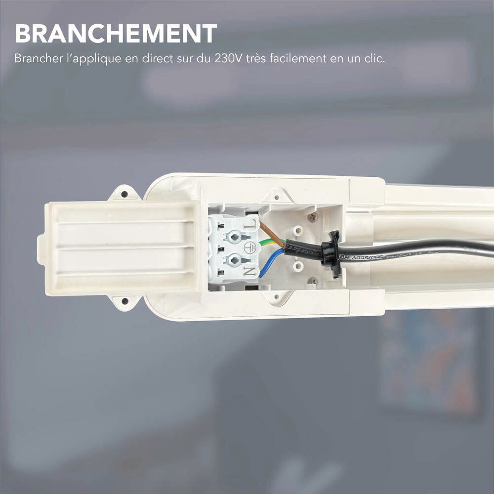 Applique miroir LED blanc + prise, 10W, 900lm, IP44, 3000 à 6500K, inter. tactile, garantie 5 ans - Tibelec - 4