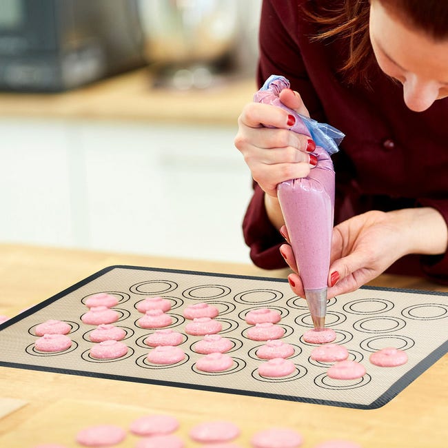 Tappetino Macarons Tefal Crispybake Piastra Per Macaron In Silicone – 53x31 Cm, Per Forno Fino A 250°C | Antiaderente, Facile Da Pulire, Senza BPA Stampo Forno Antiaderente Tappetino Macarons Tefal Crispybake Piastra Per Macaron In Silicone – 53x31 Cm, Per Forno Fino A 250°C | Antiaderente, Facile Da Pulire, Senza BPA Stampo Forno Antiaderente