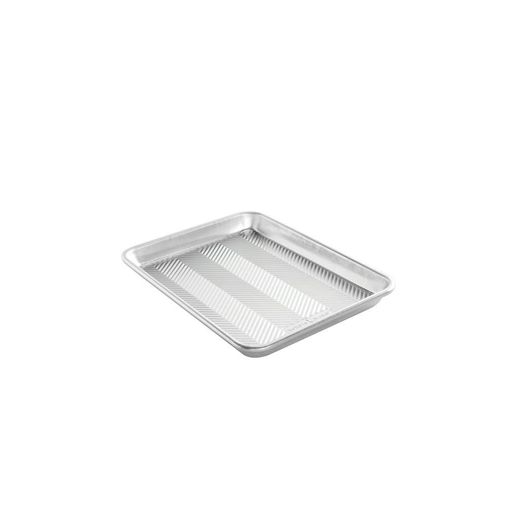 Fashion Nordic Ware Naturals 14 Traditional Pizza Pan in Baking pan