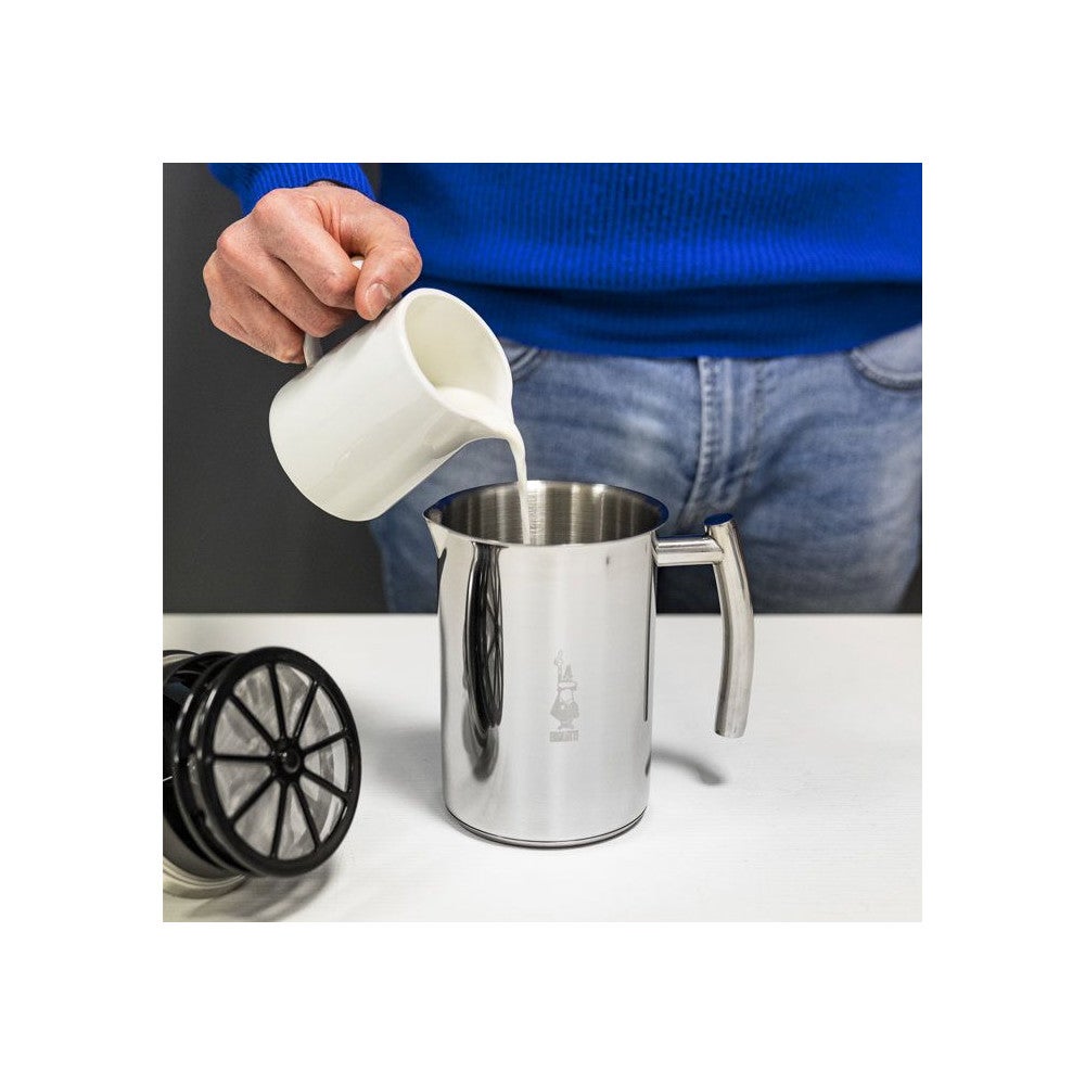 Bialetti 8006363027236 Mousseur à lait électrique portable et chauffe-lait métallique - 4