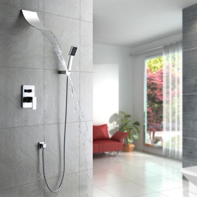 Pack douche à encastrer effet cascade et finition en chromé avec douchette