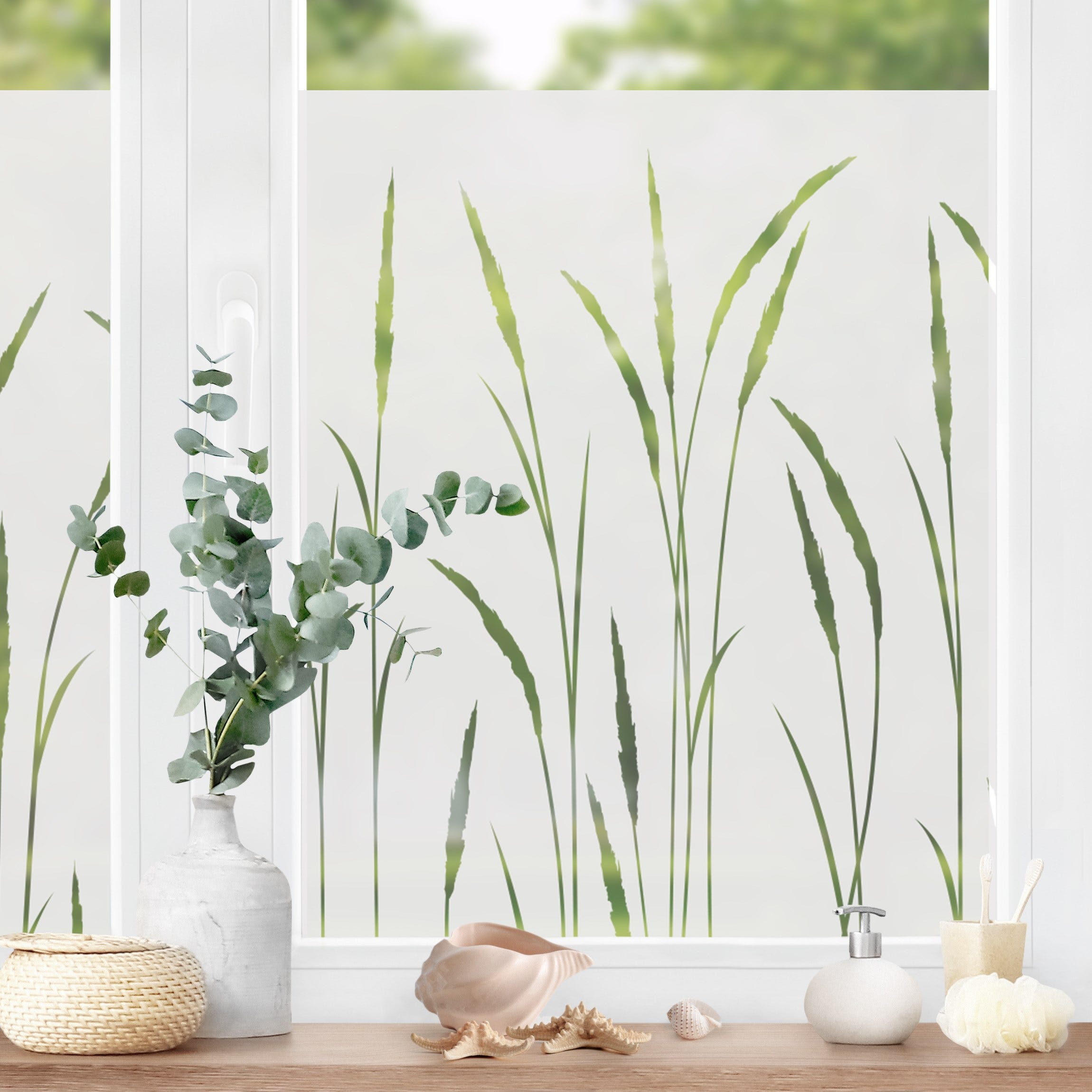 AVOID Pellicola Per Vetri Finestre A Righe – Pellicola Privacy Finestre Con Luce – Pellicola Adesiva Per Vetri Senza Colla – Riutilizzabile – Inclusi Spatola, Taglierino E Spruzzino (120 X 300 Cm