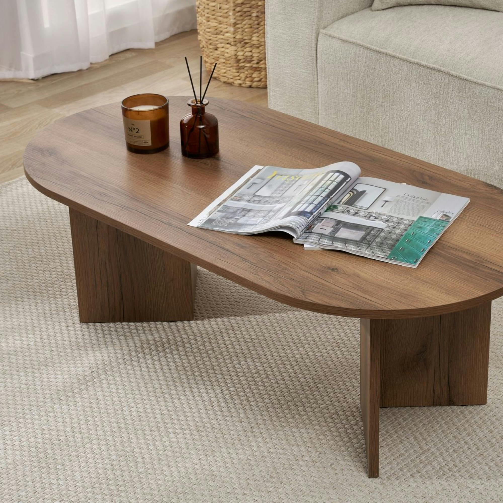 Table basse ovale effet noyer foncé - pieds en V MARFA - 4