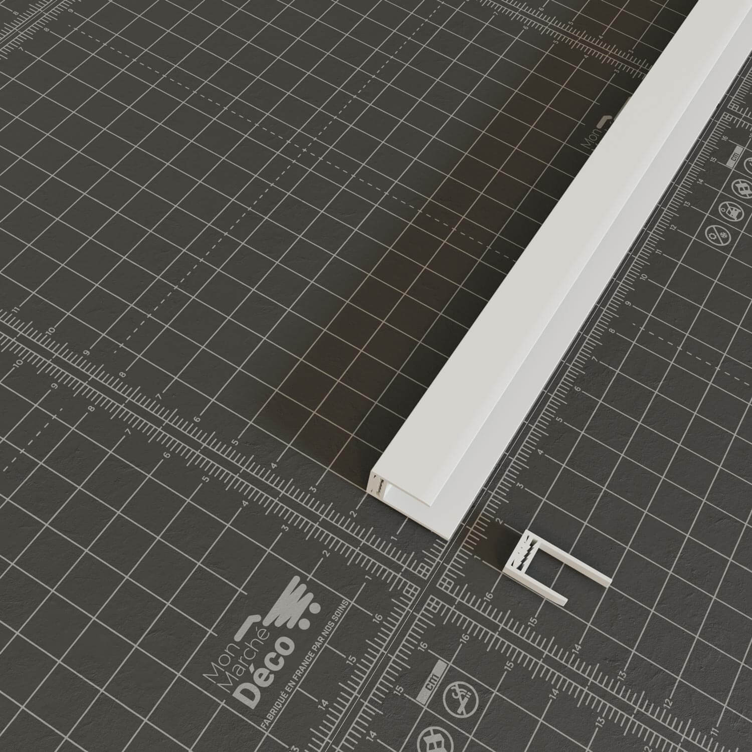 Profil d'Arrêt PVC Clipsable 8 mm - Longueur 2.60 m - Blanc - 5