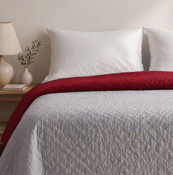 Colcha Bicolor Reversible Gris/Rojo Cama 180cm Donegal Collections - 7