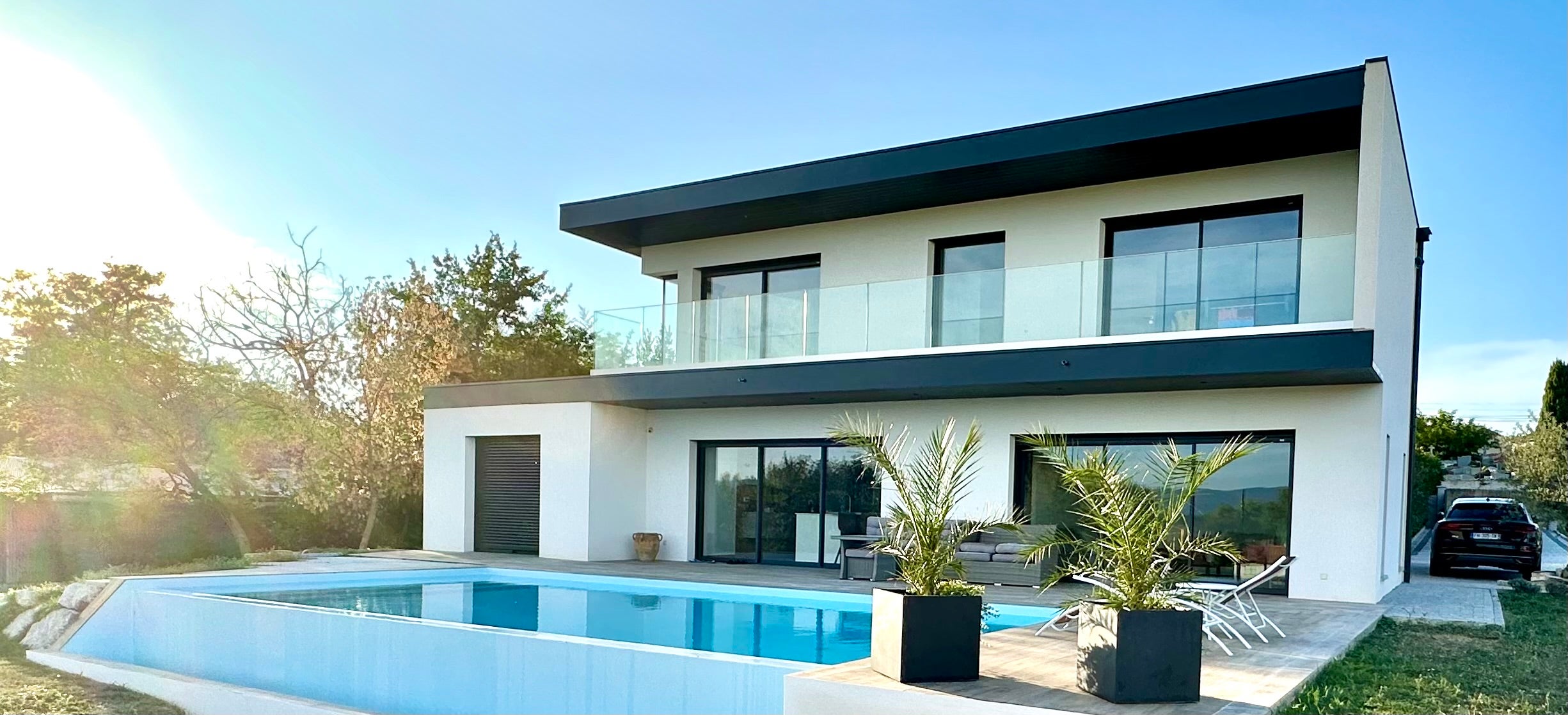 GARDE-CORPS VERRE GAMME EXCELLENCE ALUMINIUM POSE À LA FRANÇAISE AU ML - 2