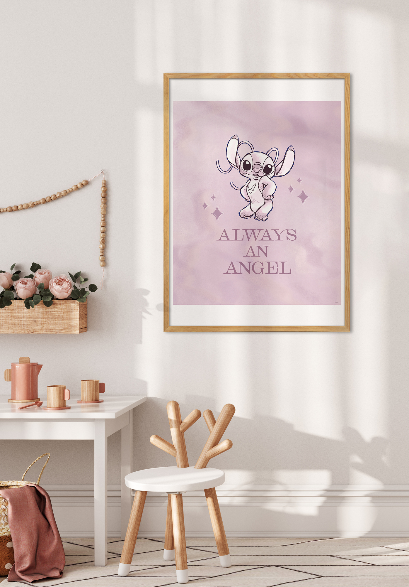 Cartel artístico de komar - disney stitch always an angel - talla: 50 x 70 cm