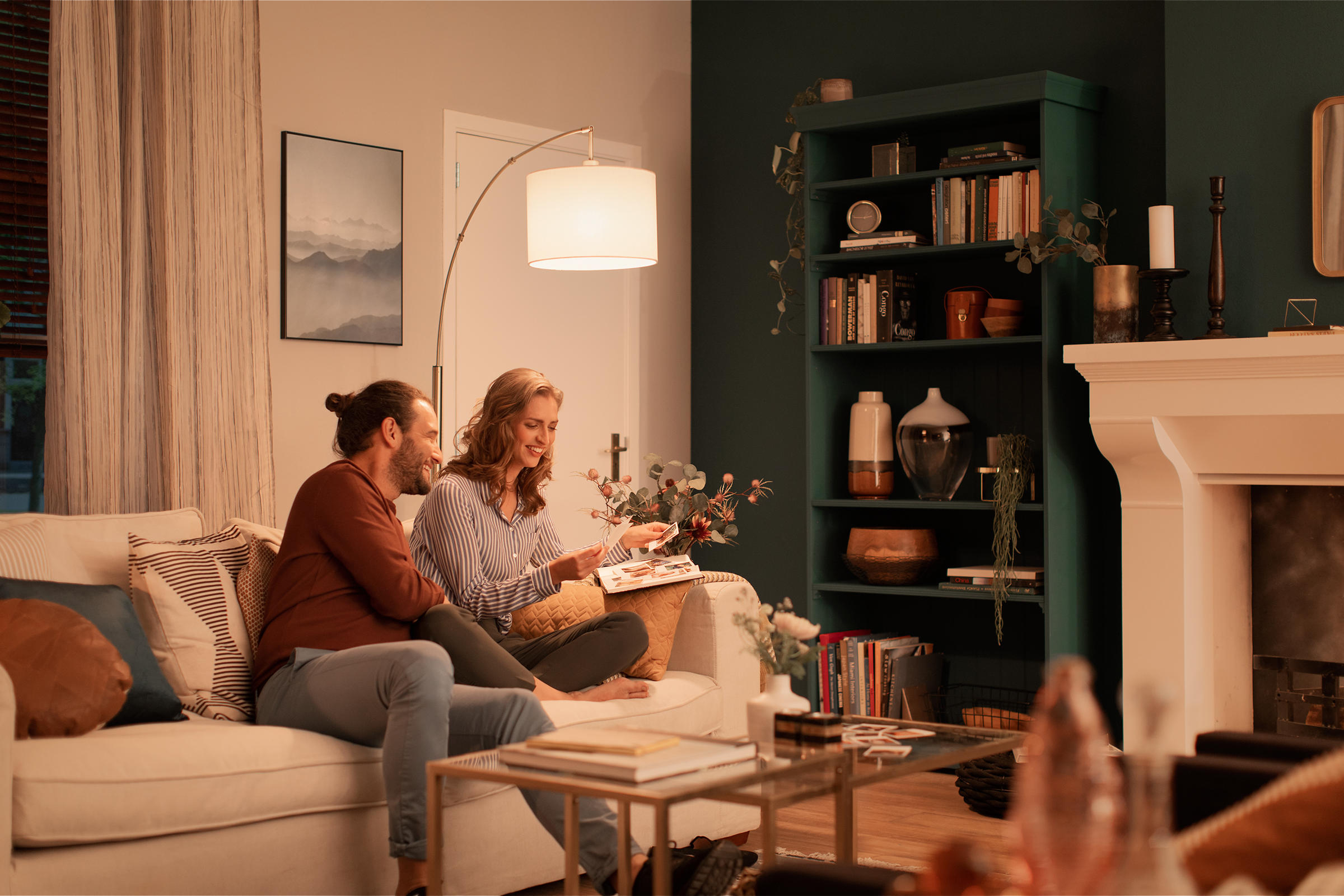 Żarówka LED Philips Klasyczna E27 Ściemnialna 5,9 W ciepłe światło - 7