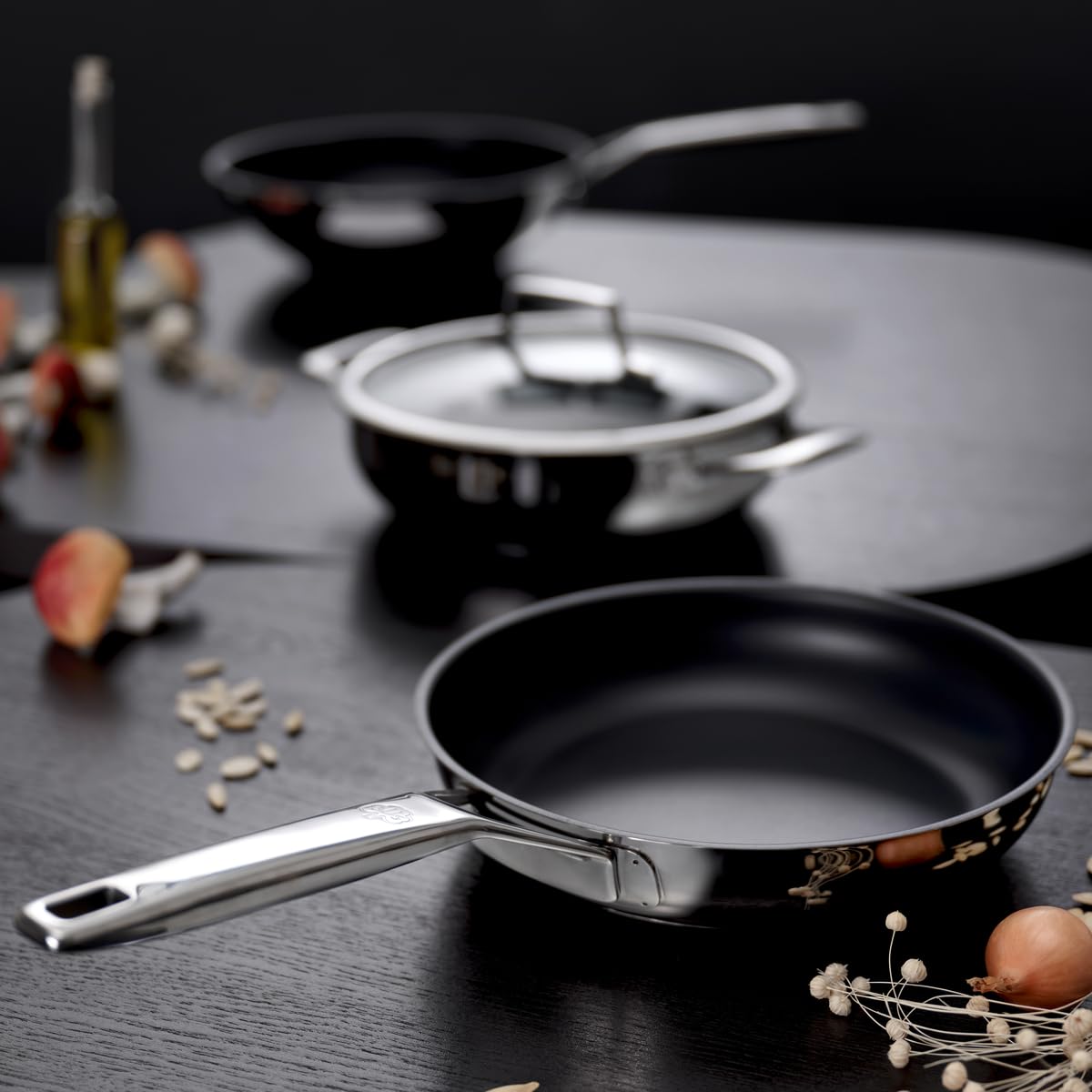 Schulte-Ufer Padella ASTRAL con superficie UniverSUS 64456-28 in acciaio inox, 28 cm - 3