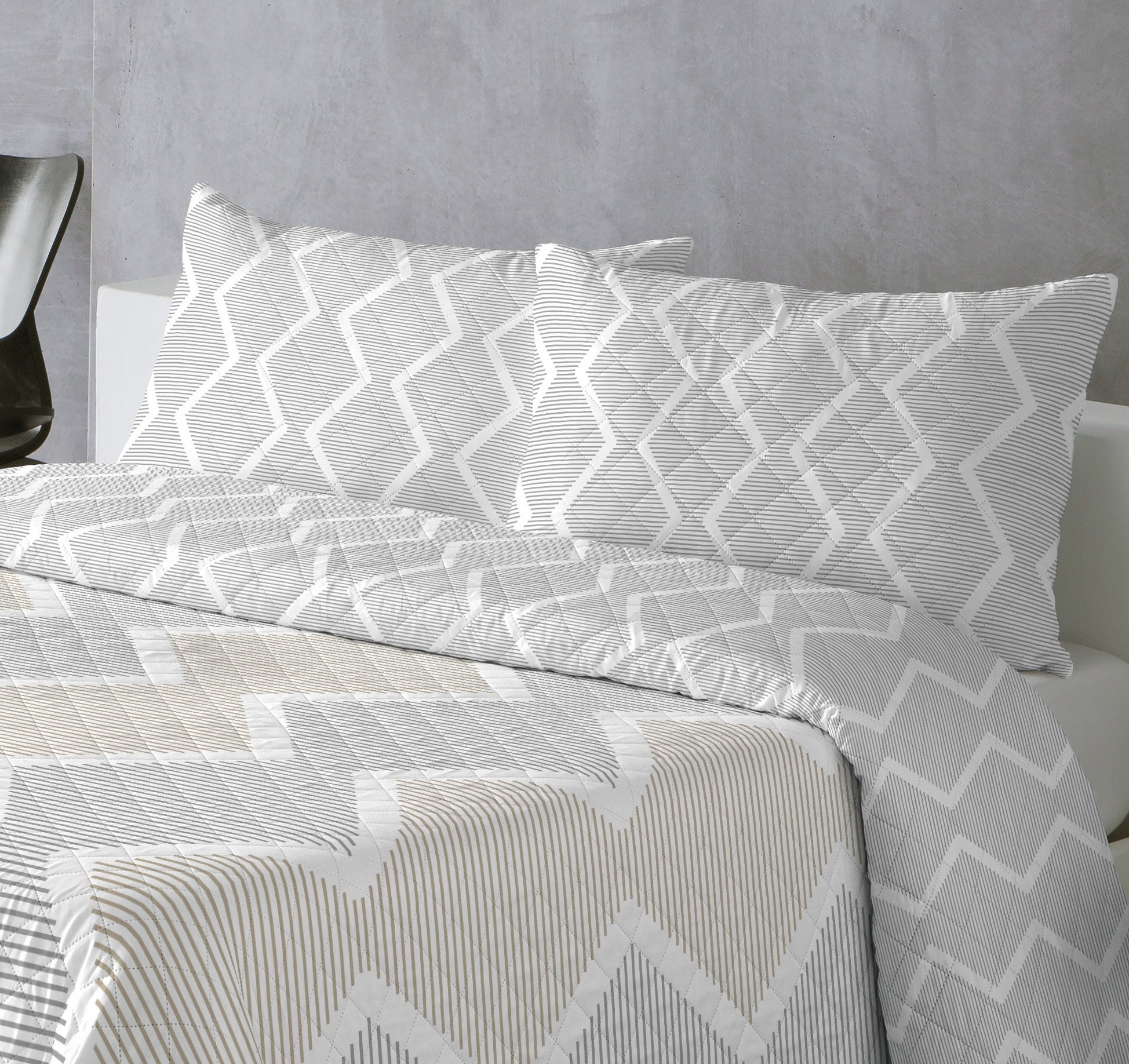 Colcha Estampada Reversible Azura Dorado. Colcha Cama 180 cm - 270X270 cm. - 2