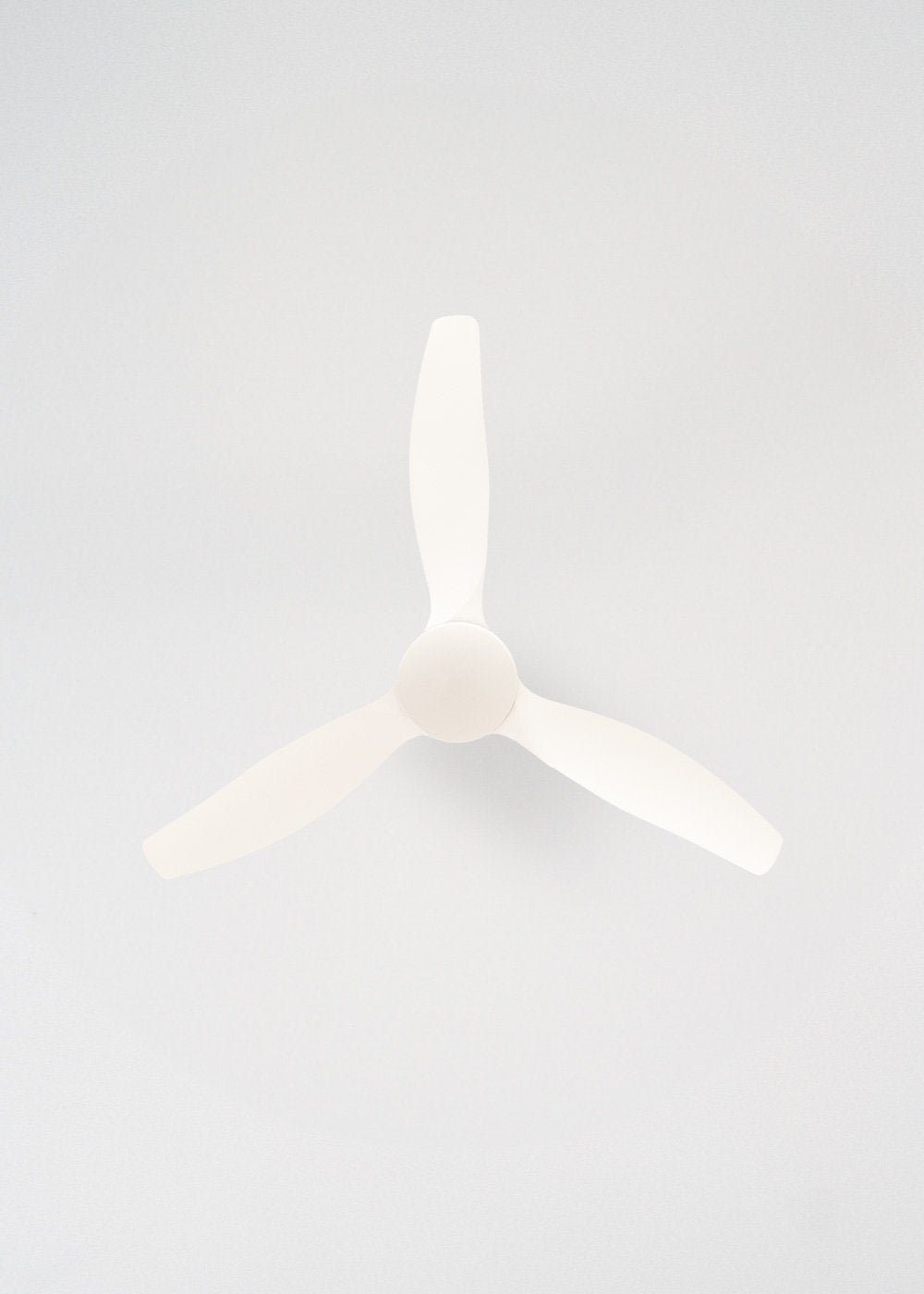 CREATE - WIND CALM S - Ventilateur de plafond silencieux 40W avec pales techniques en ABS Ø112 avec eclaraige sans wifi - 7