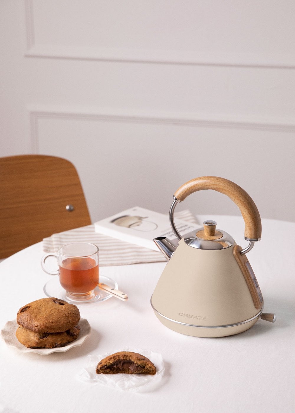 CREATE - KETTLE RETRO - Bouilloire électrique- Sable - 2