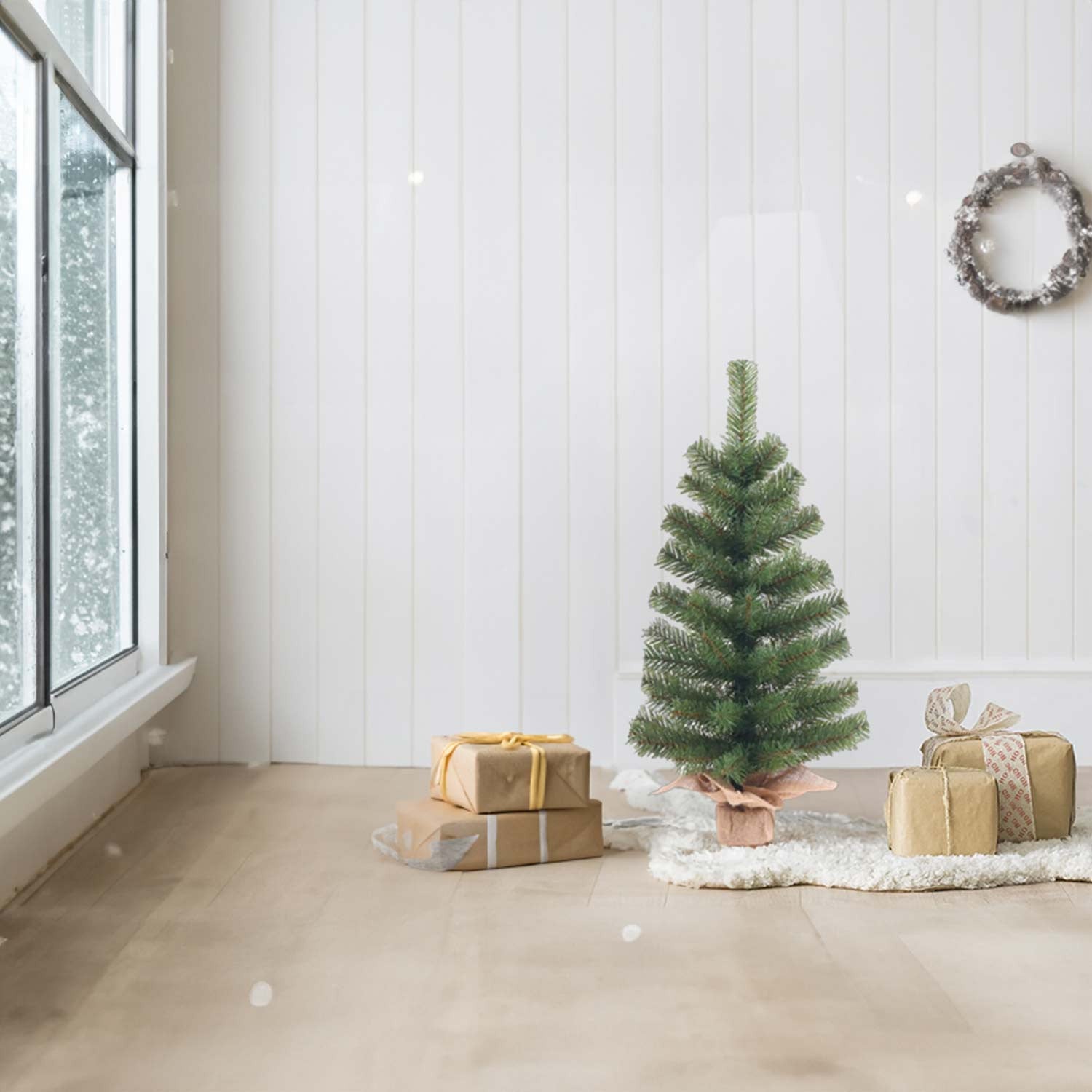 Mini Árbol de Navidad Verde Yukon con Base de Yute 60cm 7house - 5