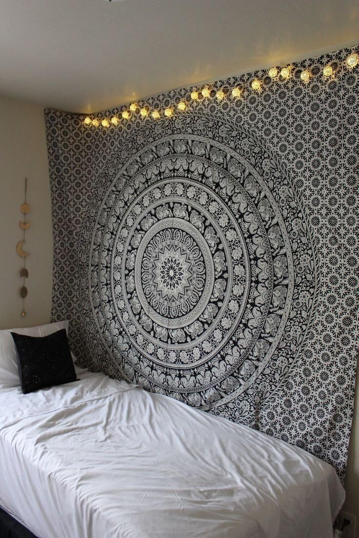 Elegancki czarny gobelin Mandala, idealny do sypialni, namiotu, dekoracji w stylu bohemy (180x230cm)