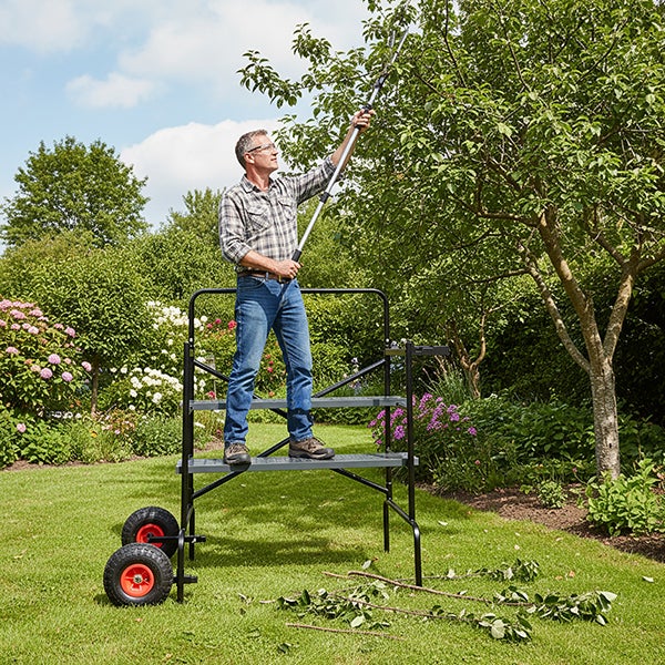 TUBESCA-Comabi - Échafaudage roulant taille haie – Longueur 1,12 m – Hauteur max 0,83 m - 4