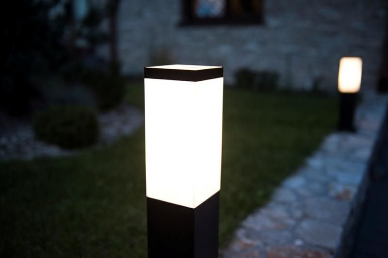 Lampa ogrodowa stojąca Inox srebrna 1xE27x40W IP44 wym: 65 x 8 x 8 cm metal SU-MA