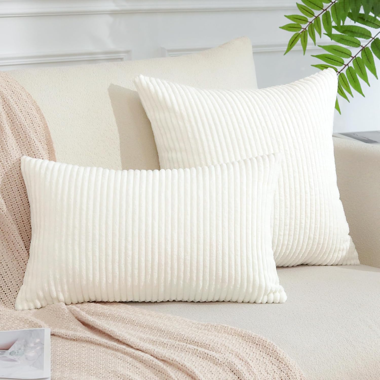 Housses de coussin en velours côtelé (lot de 2) pour coussins de canapé décoratifs, housses de coussin décoratives douces, 30 x 50 cm, blanc cassé - 4