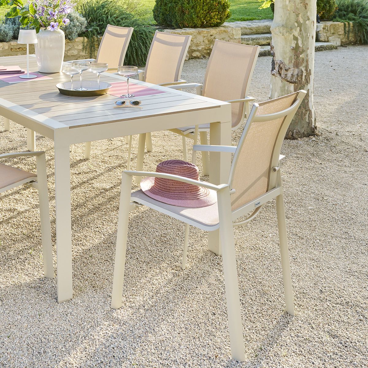 Fauteuil de jardin empilable 