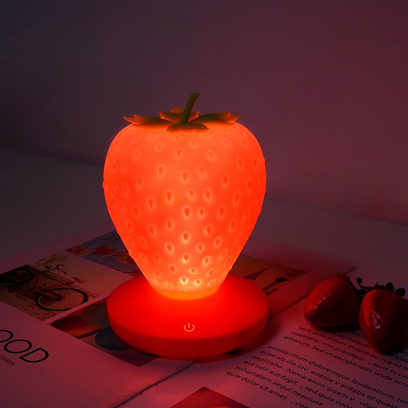 Silikonowa lampka nocna w kształcie truskawki, dekoracja pokoju, ładowana przez USB lampka nocna, 3-stopniowe sterowanie dotykowe