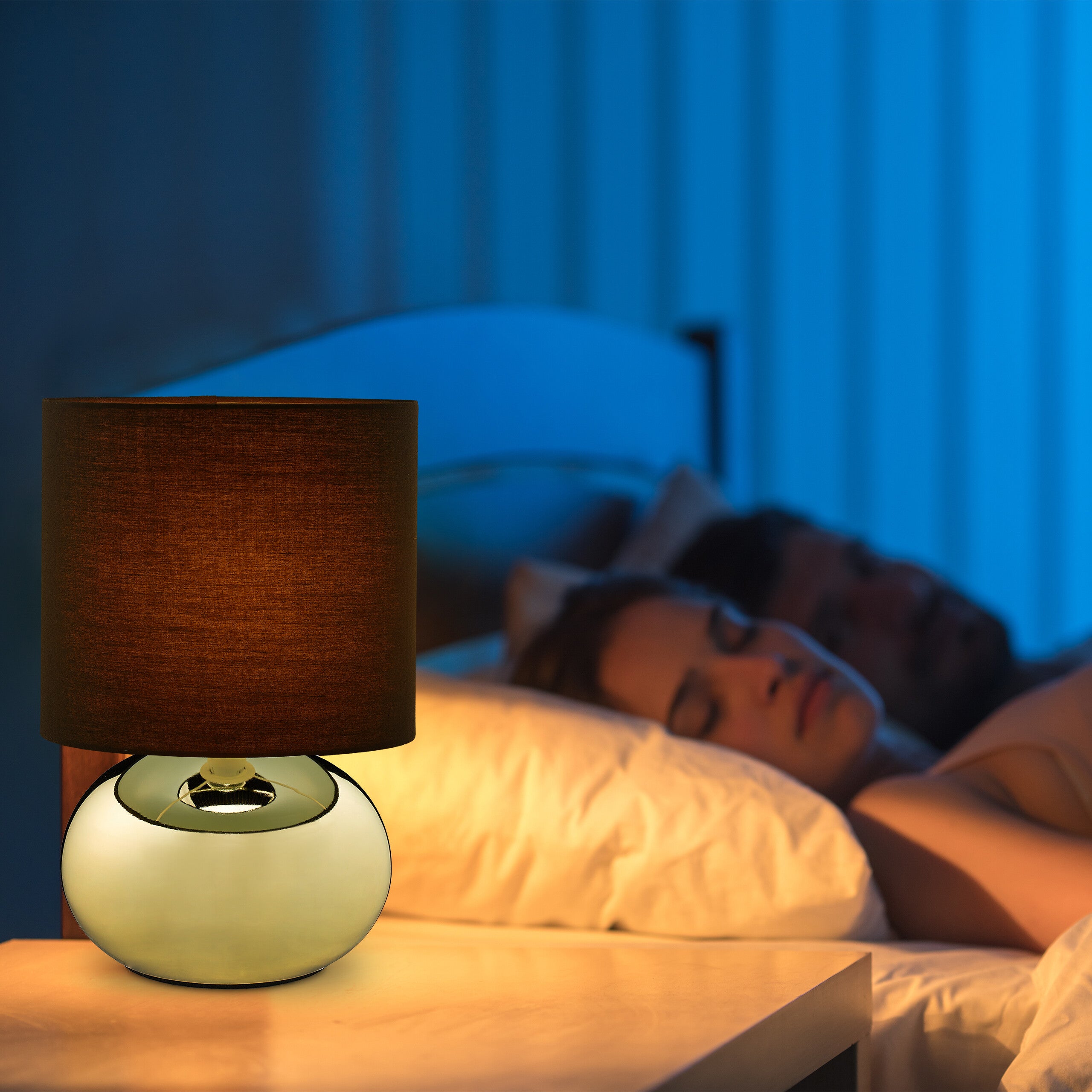 Lampada da tavolo in ceramica oro lucido paralume nero - 58F5