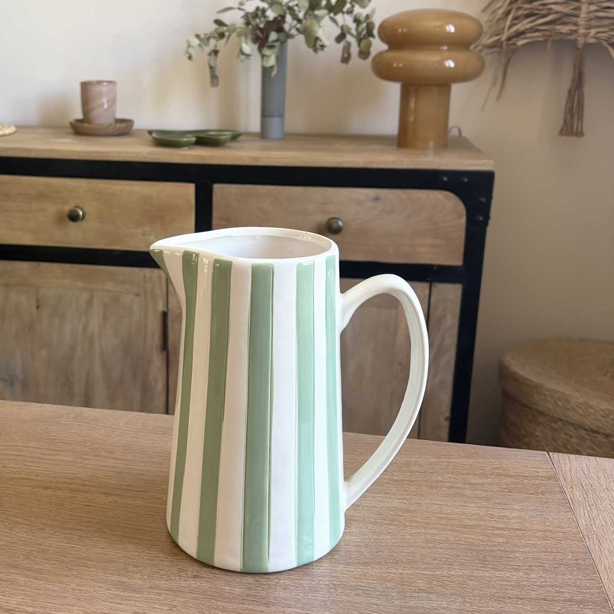 Carafe ou vase à rayures matcha vert et blanc - 3