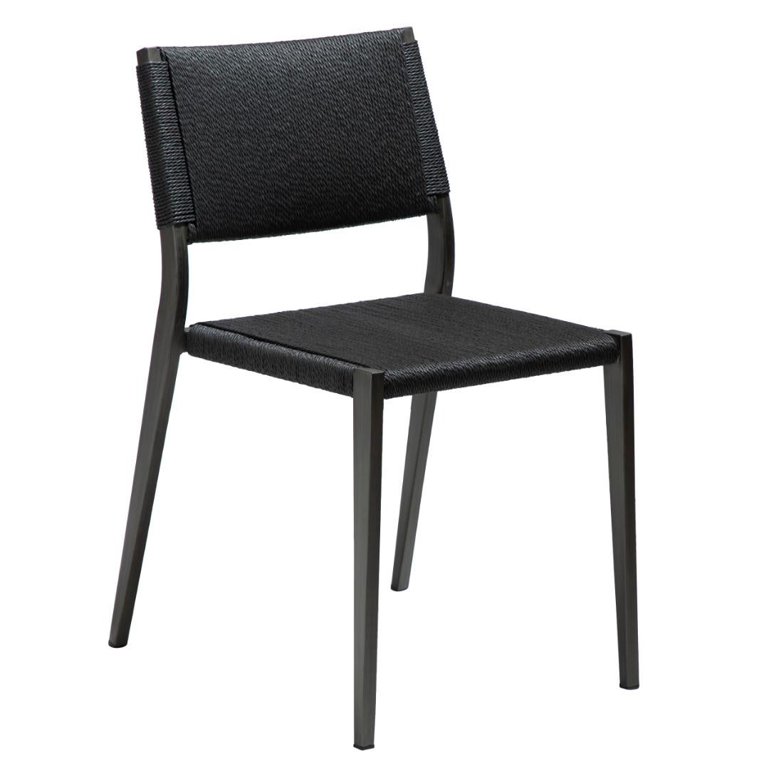 Loop Dan-Form krzesło stołowe czarny.