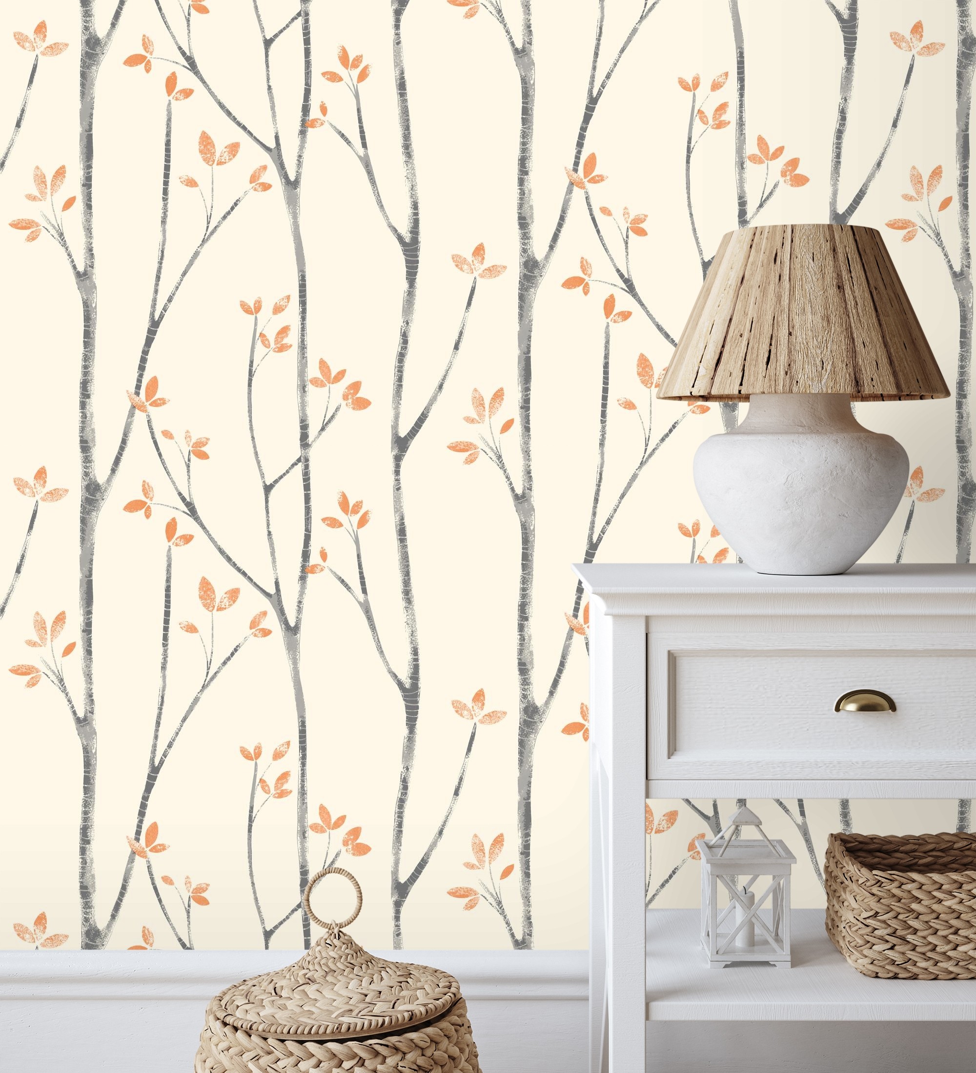 Muestra din a4 de papel pintado de ramas de árboles nórdicos con hojas coral - benson forest 681337 de gaulan