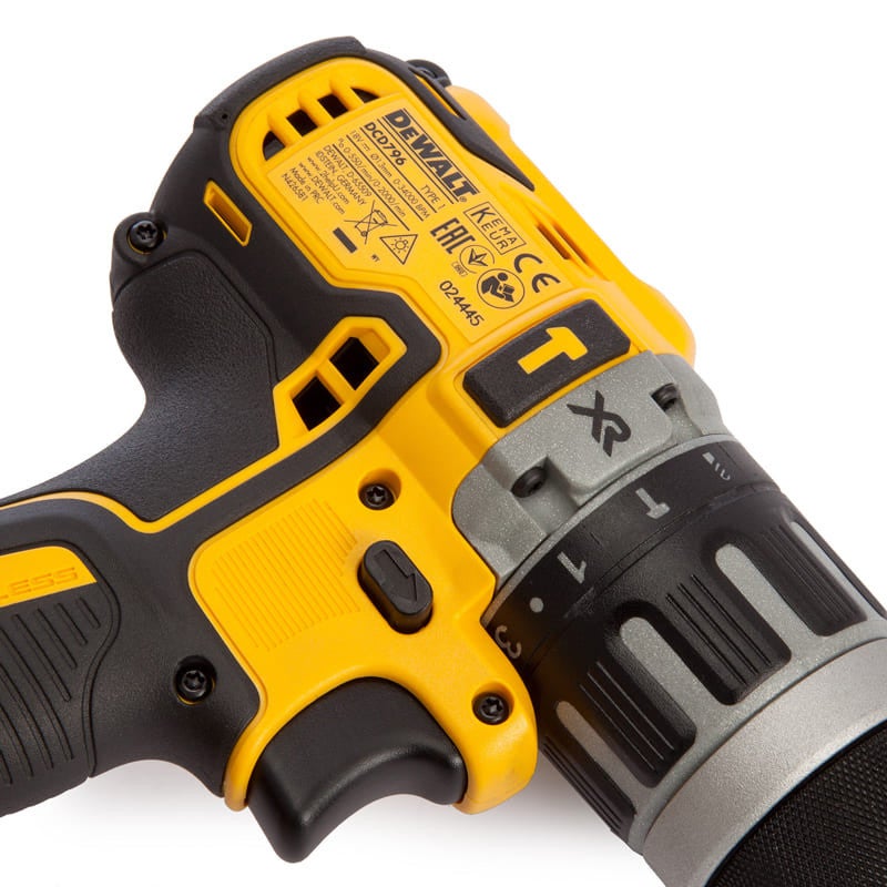 Perceuse à percussion 18V XR (machine seule) - DEWALT DCD796N - 3