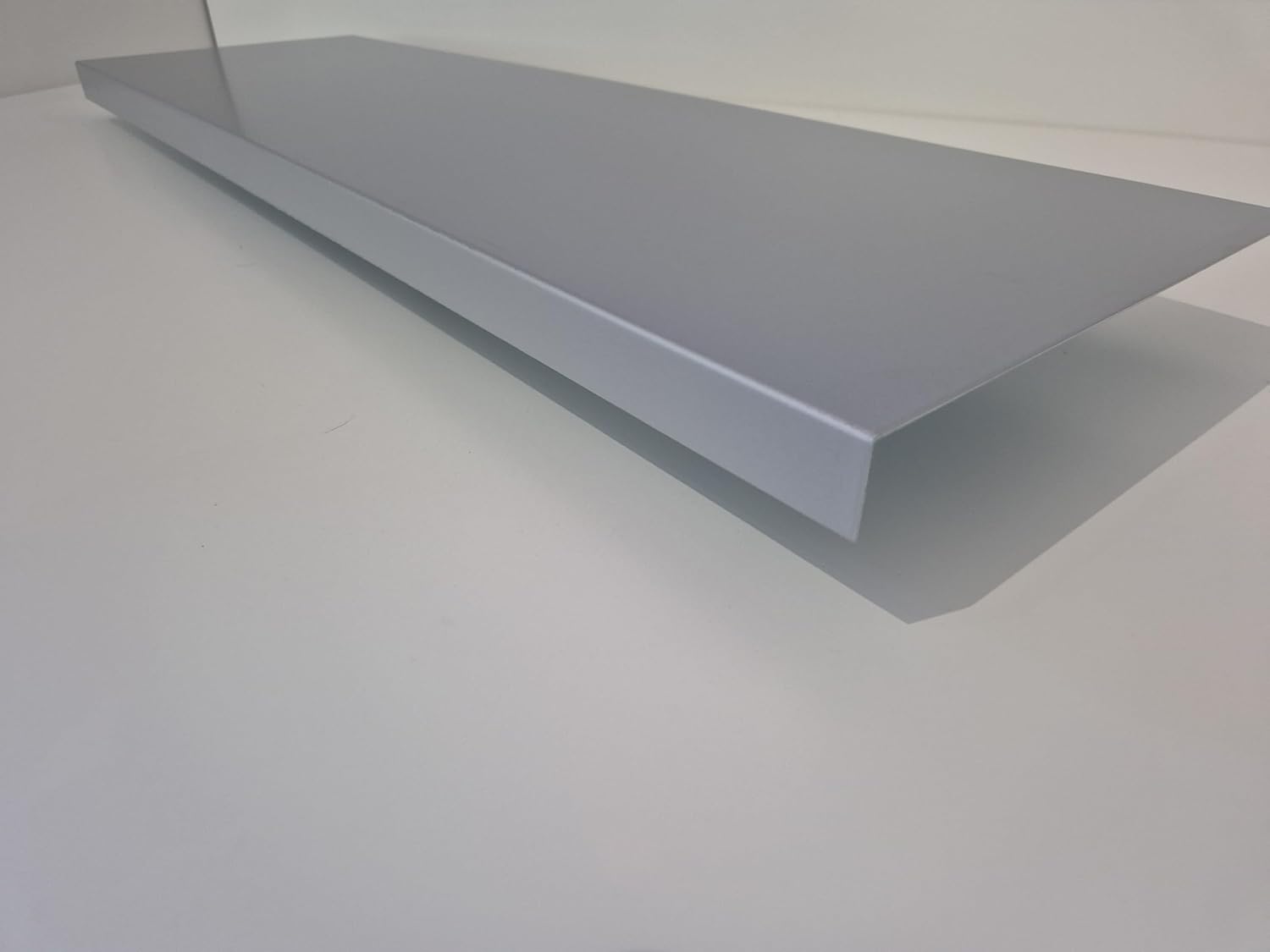 Bande de rive Gris, RAL 9006, épaisseur 1 mm, 1 pli retour 2,5 cm , Largeur 7 cm , Longueur 140 cm - 2