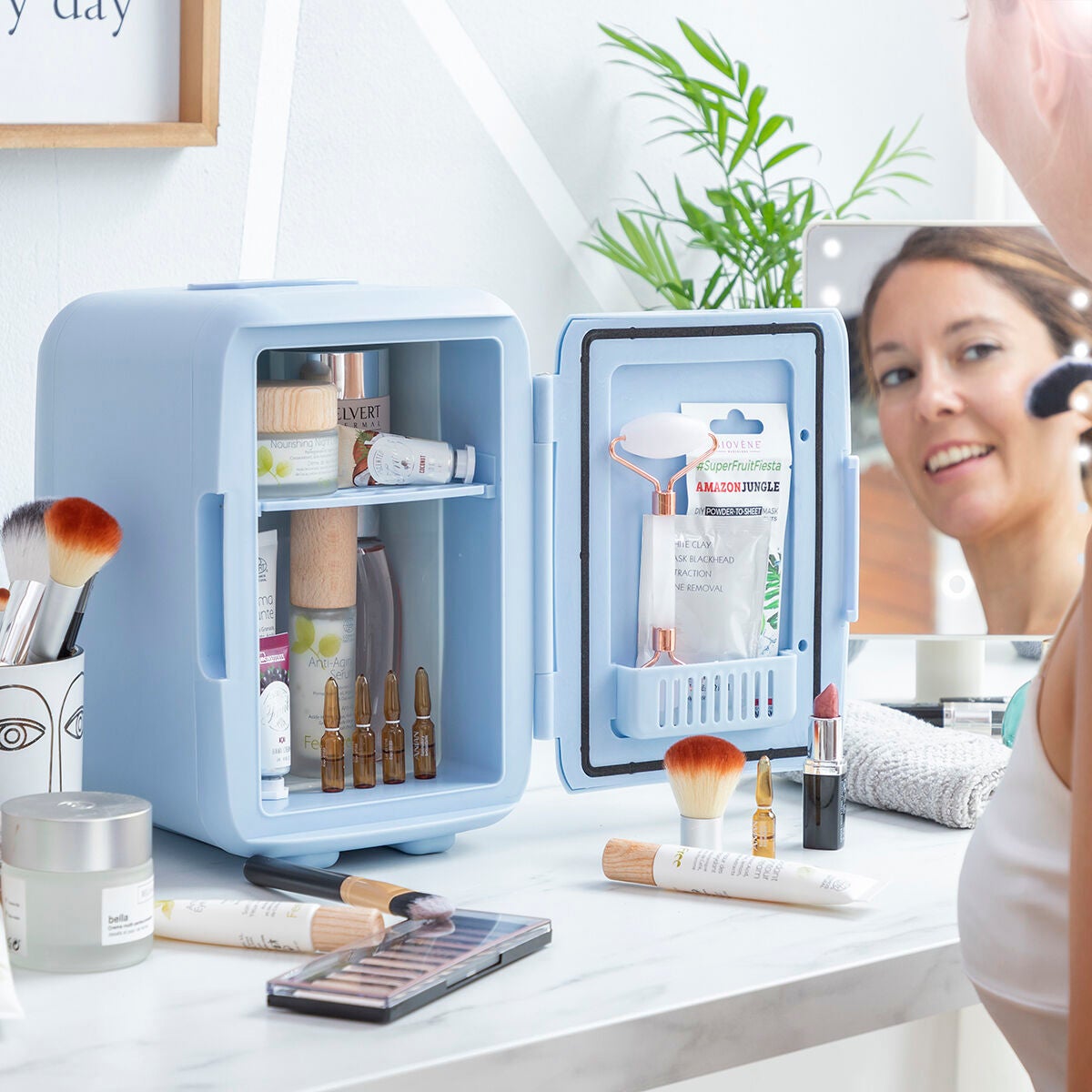 Mini Réfrigérateur à Cosmétiques Frecos InnovaGoods - 2
