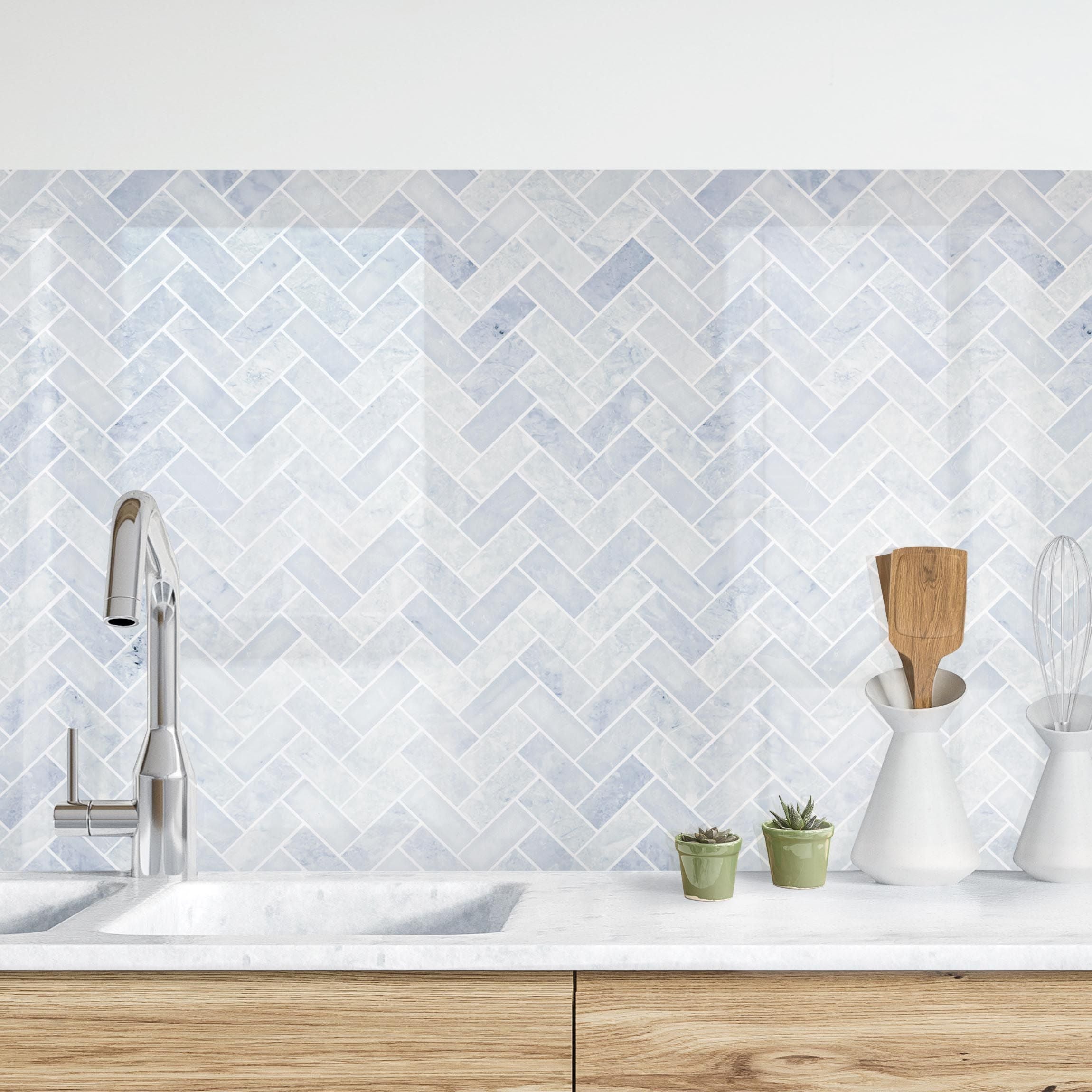 Salpicadero cocina adhesivo - marble fish bone tiles - ice blue 50 x 50 cm