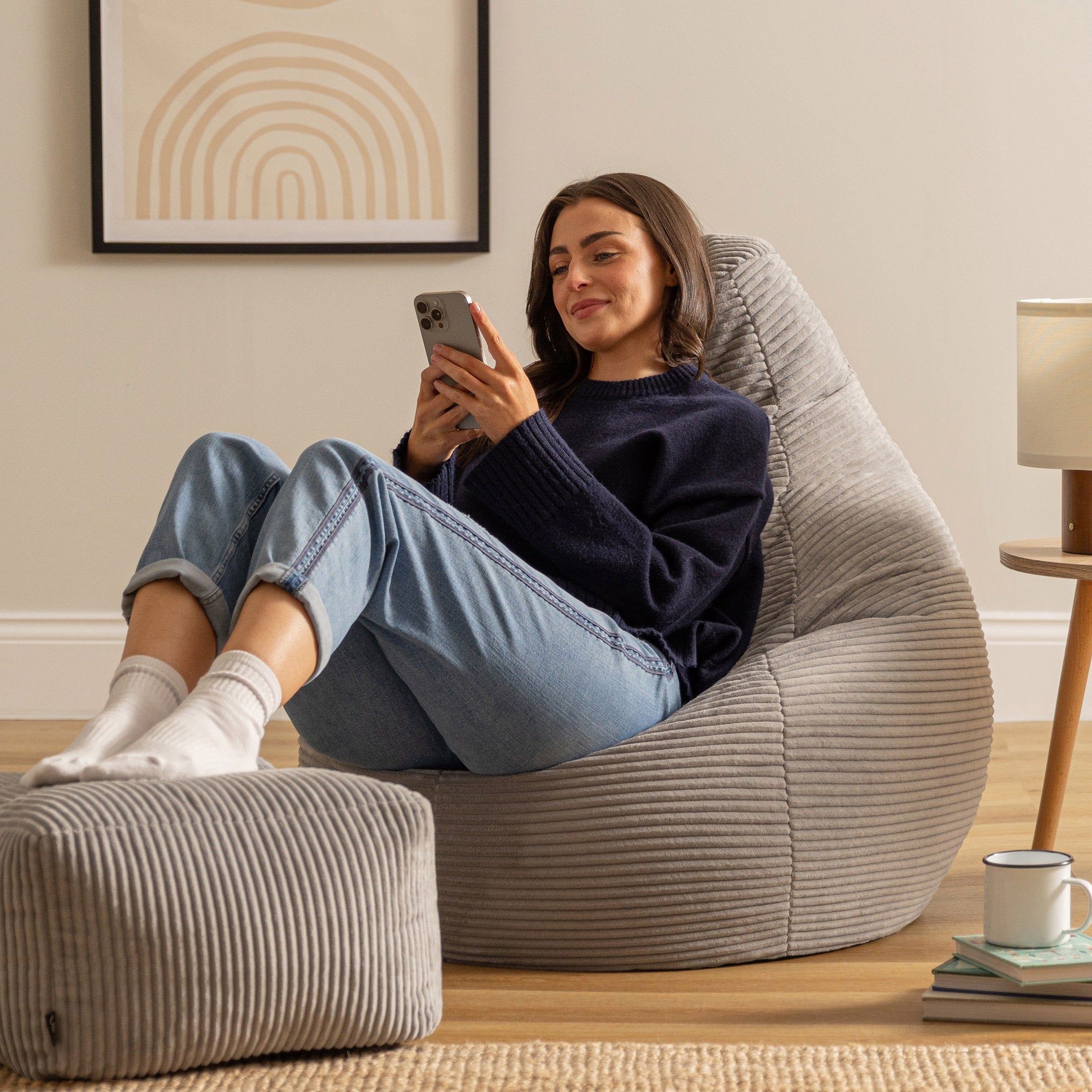 Pouf Icon à dossier haut avec repose-pied carré velours côtelé gris clair, 84x84cm, Made in Allemagne, Oeko-Tex® - 3