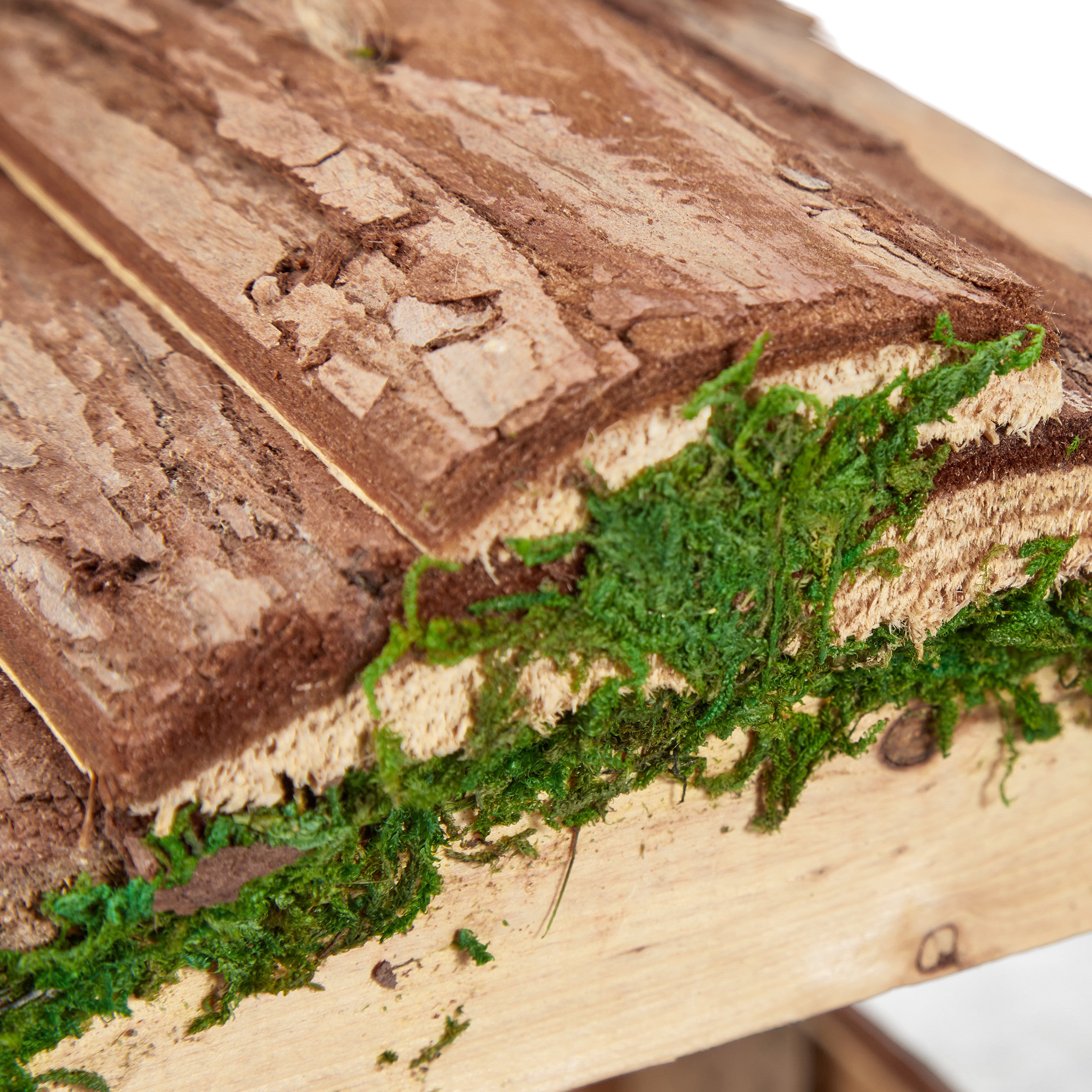 Relaxdays Mangeoire à oiseaux, en bois, avec écorce et mousse, à suspendre, H x L x P : 19 x 21 x 23 cm, nature - 7