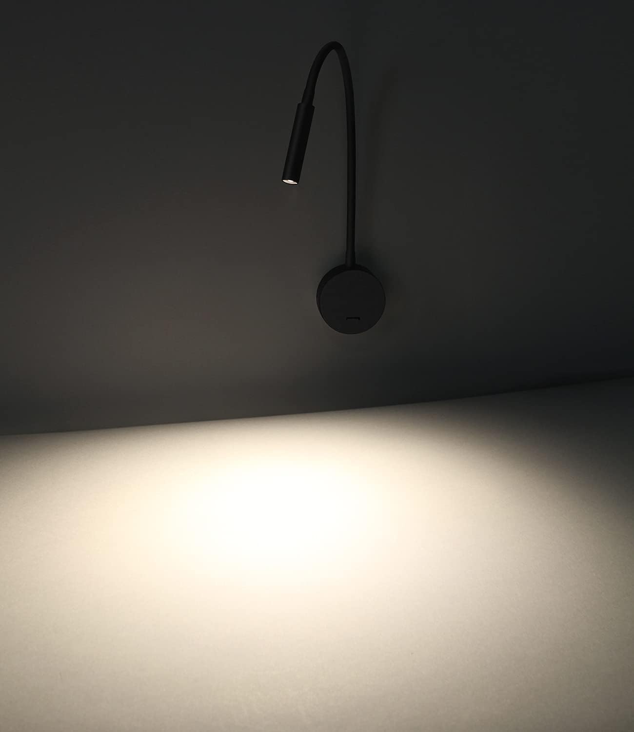 ENUOTEK Liseuse Lampe de Lecture Gradable, 4W Lampes de Chevet Chambre LED Avec Port de Sortie