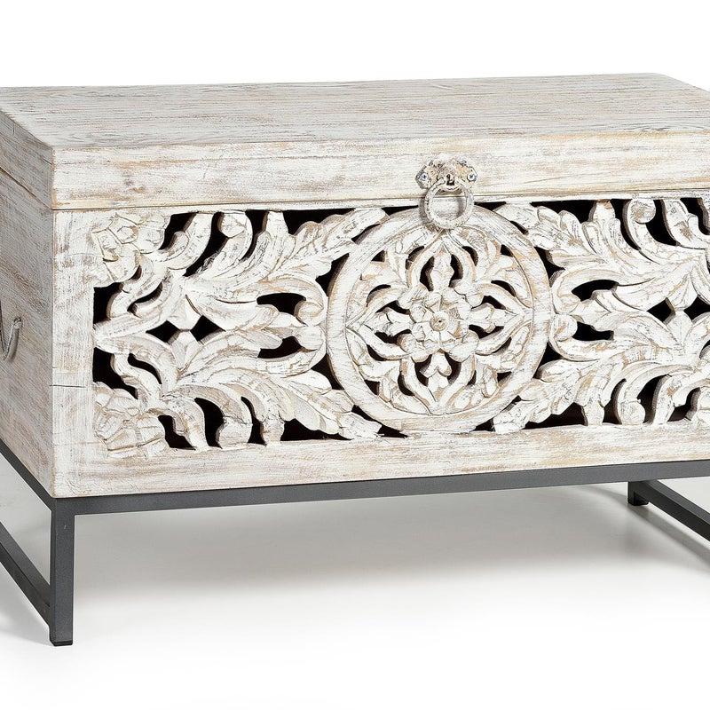 Coffre en manguier et pieds en metal blanc vieilli